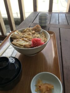 旦那さんはカツ丼