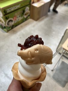 猪もなかアイス♪