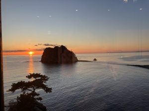 太陽が沈みます