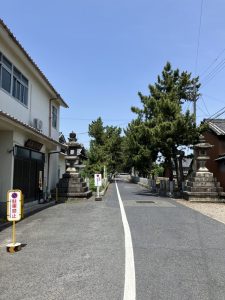 参道にきました