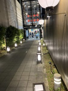 な・ら・ら食堂街