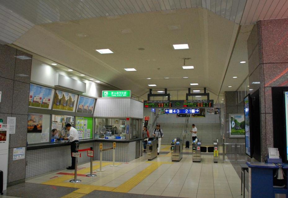 出雲市駅で下車